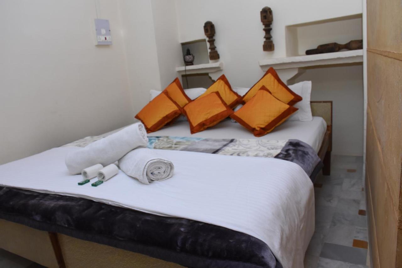 Rumi'S Home Stay Jaisalmer Extérieur photo