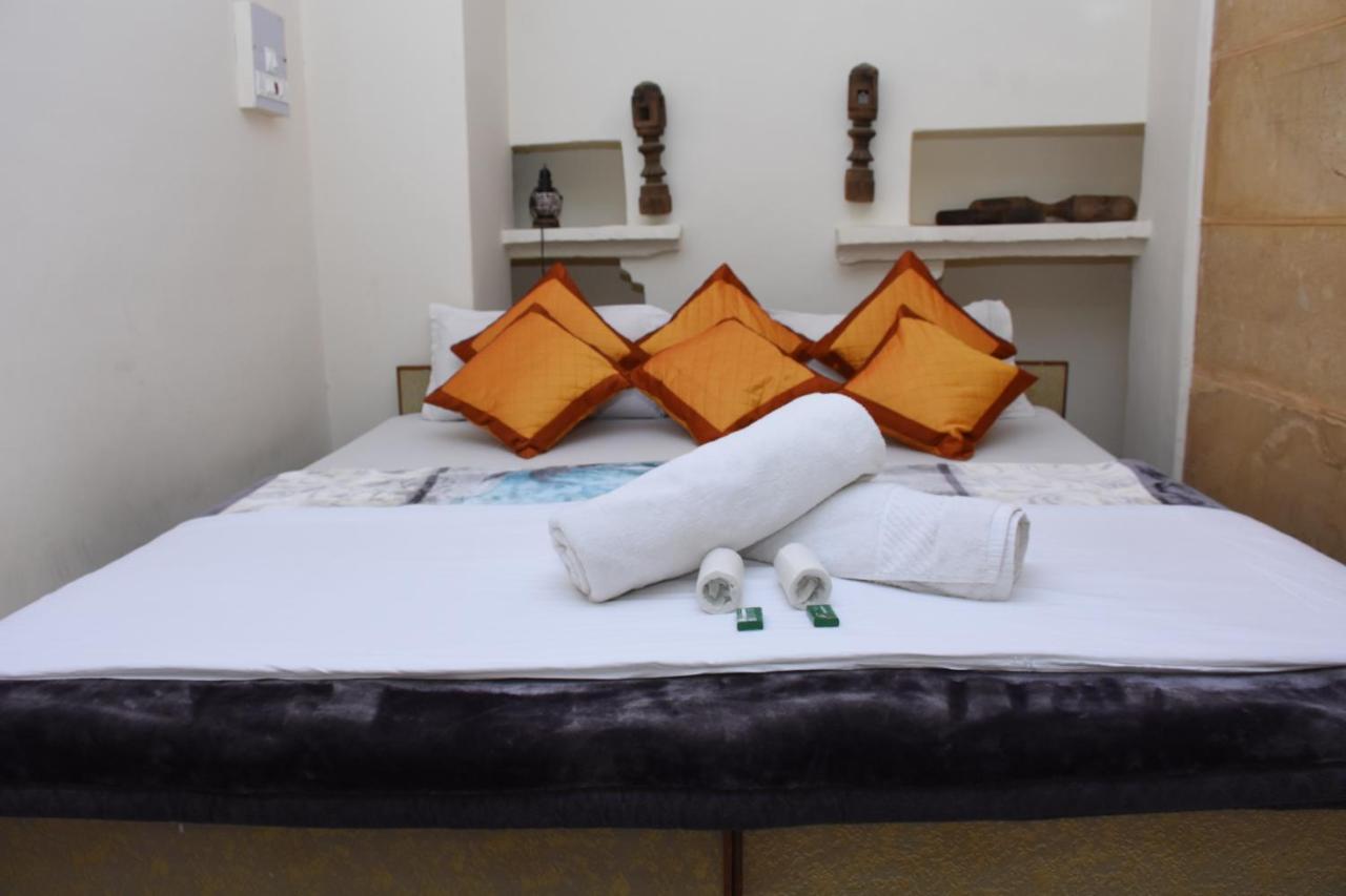 Rumi'S Home Stay Jaisalmer Extérieur photo