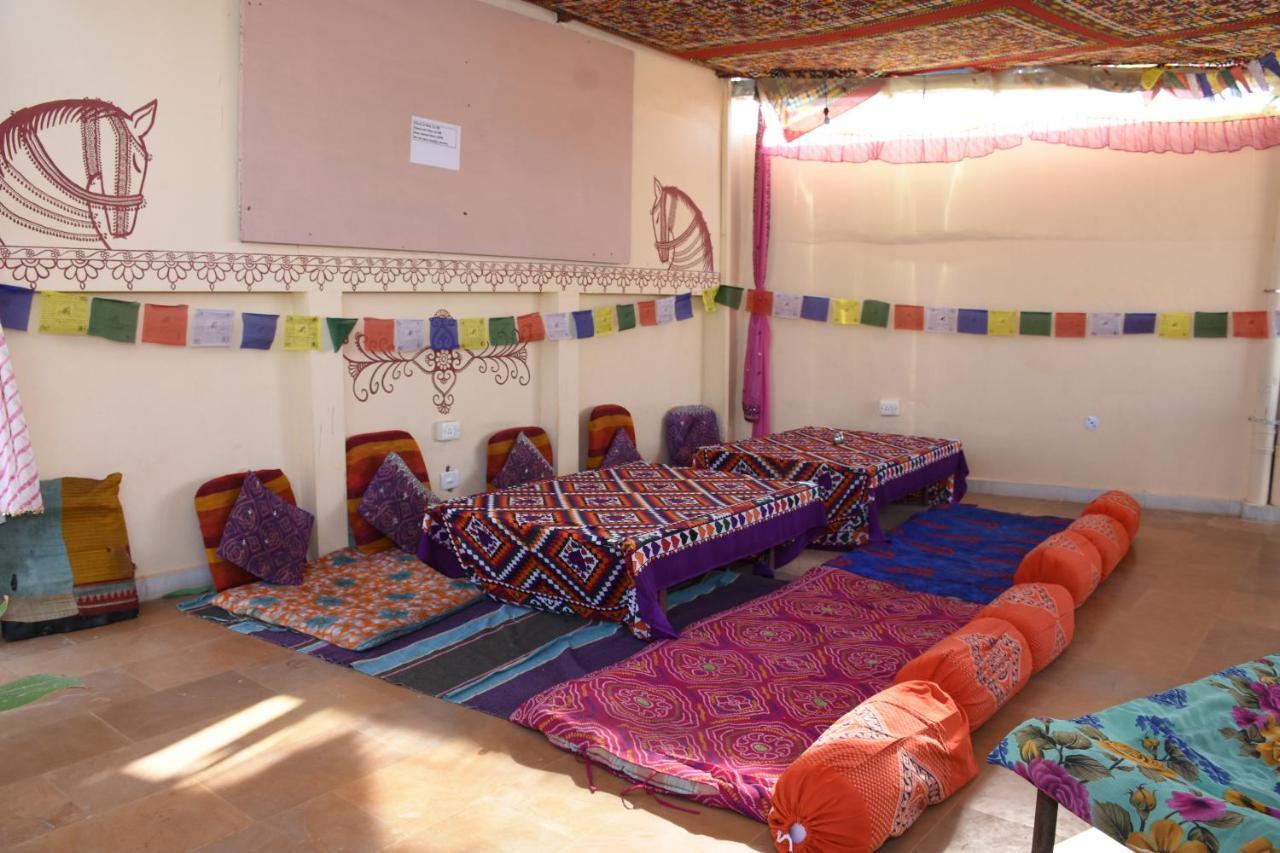 Rumi'S Home Stay Jaisalmer Extérieur photo